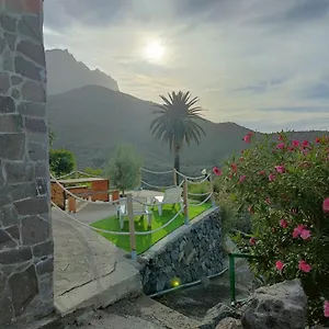 Casa Niñas , Alojera España